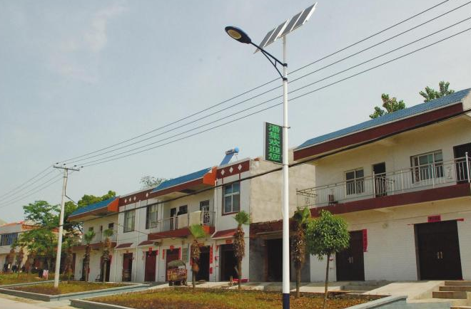 太阳能路灯安装位置不对?光照不足的后果与解决方案